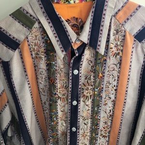 Beautiful embroidery - Robert graham casual